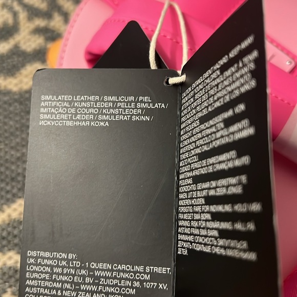 Disney Loungefly Minnie Glow in the Dark Mini Backpack - Picture 9 of 16